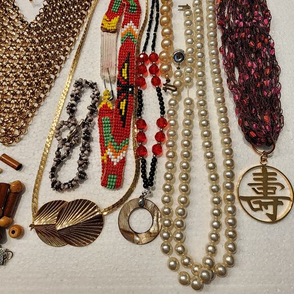 Vintage - Modern Jewelry Lot 2.5+ Lb Wear Repair Craft Upcycle AS IS Mixed Style - Picture 7 of 16